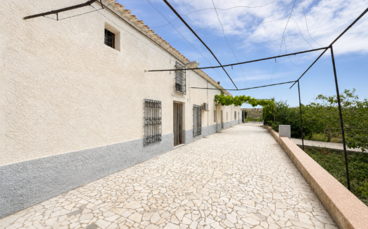 Se Vende Finca Con Cortijo En Olleres – Albox