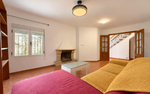 Venta Casa Con Vistas A la Montaña – Armuña